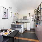 Daire And Cozy In Crocetta By Wonderful Italy Torino