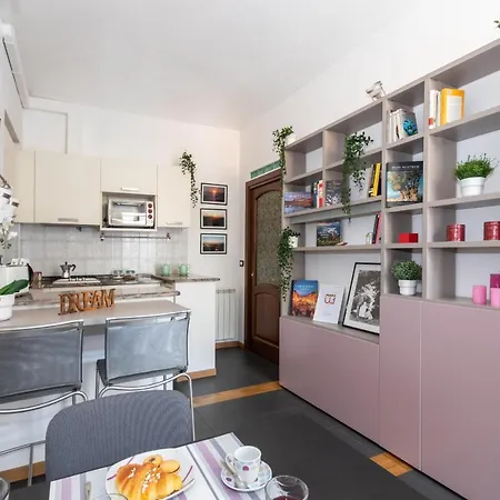 Apartment And Cozy In Crocetta *