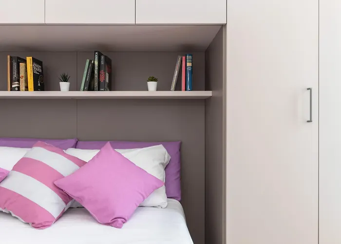 아파트 And Cozy In Crocetta By Wonderful Italy