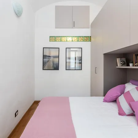 And Cozy In Crocetta By Wonderful Italy Appartement
